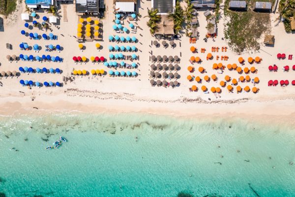 Orient Bay and its restaurants