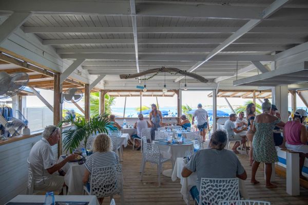 Restaurant in Orient Bay